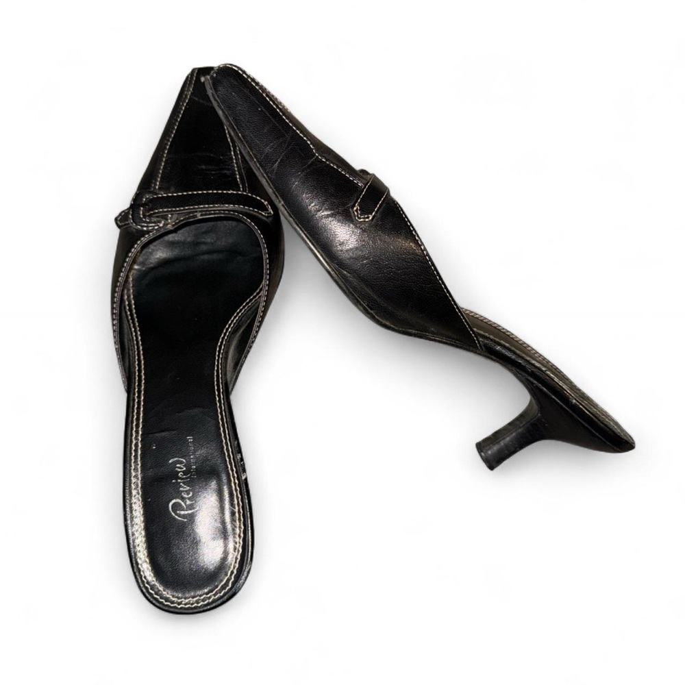 vintage preview international black kitten heels
size 7 1/2 
genuine leather